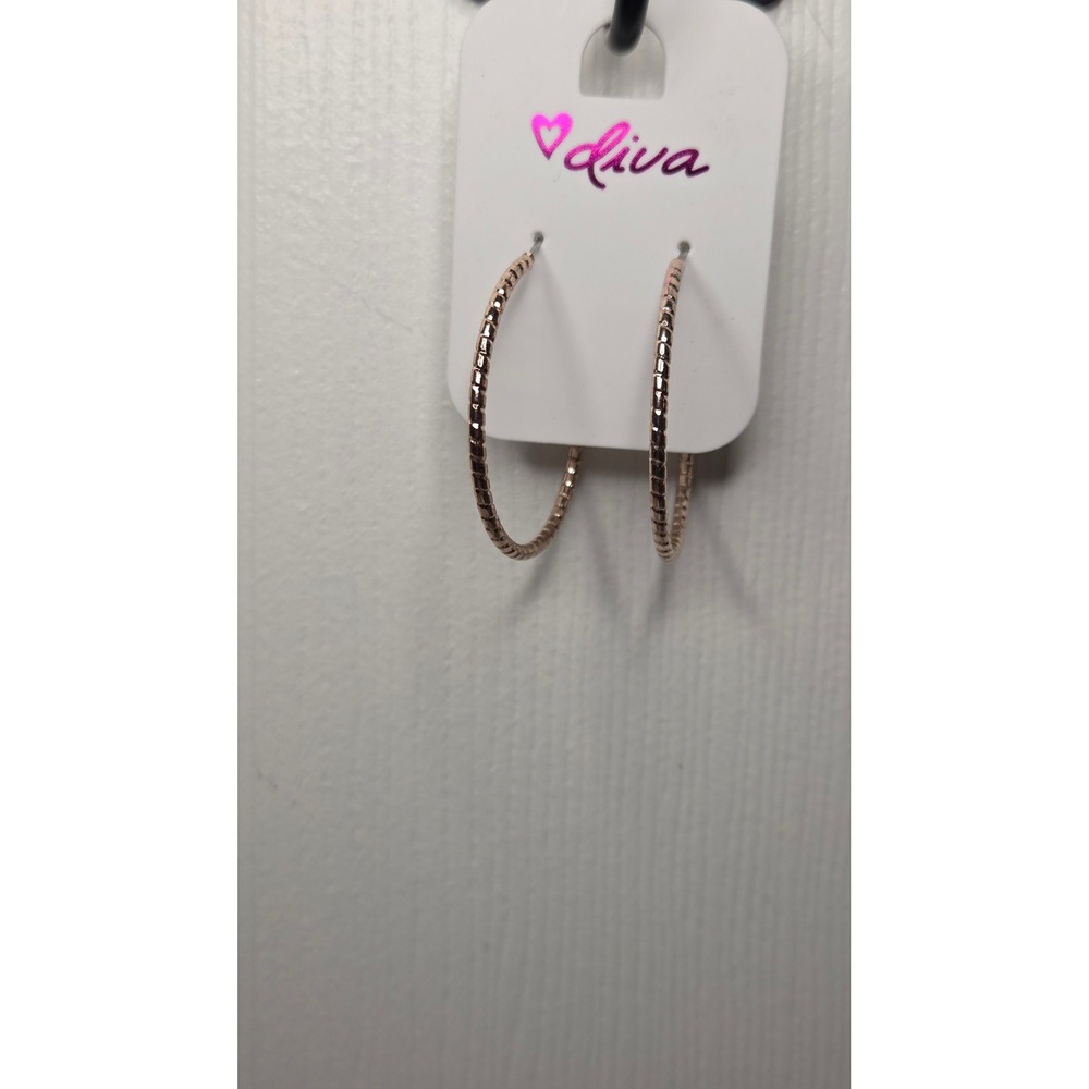 Diva Serenity Rose Gold Tone Textured Faceted Hoop Earrings